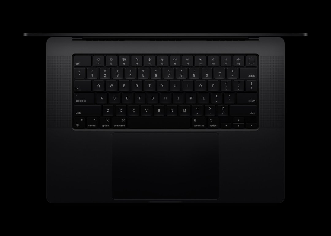 Apple MacBook Pro (16" 2024, M4 Pro) — Ilustrační foto — barva se může lišit